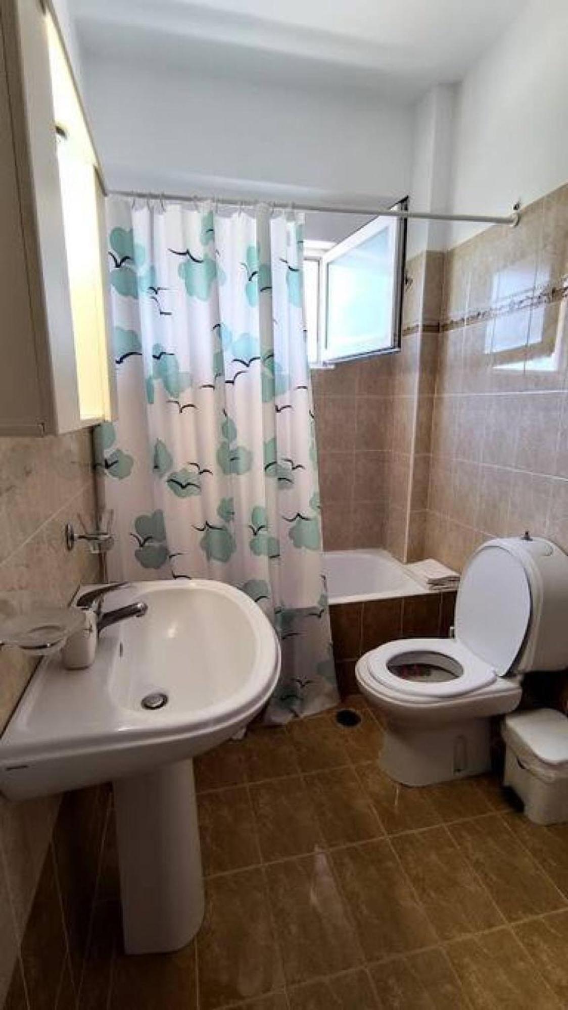 Angela'S Apartment With Beautiful Balcony View Agios Konstantinos  Luaran gambar